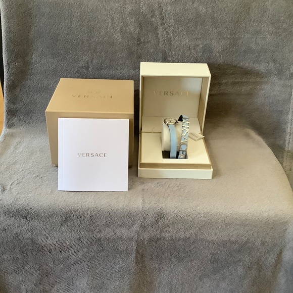 Versace Women's V-Flare Swiss Made Quartz Triple Wrap Leather Strap Watch - Picture 2 of 12